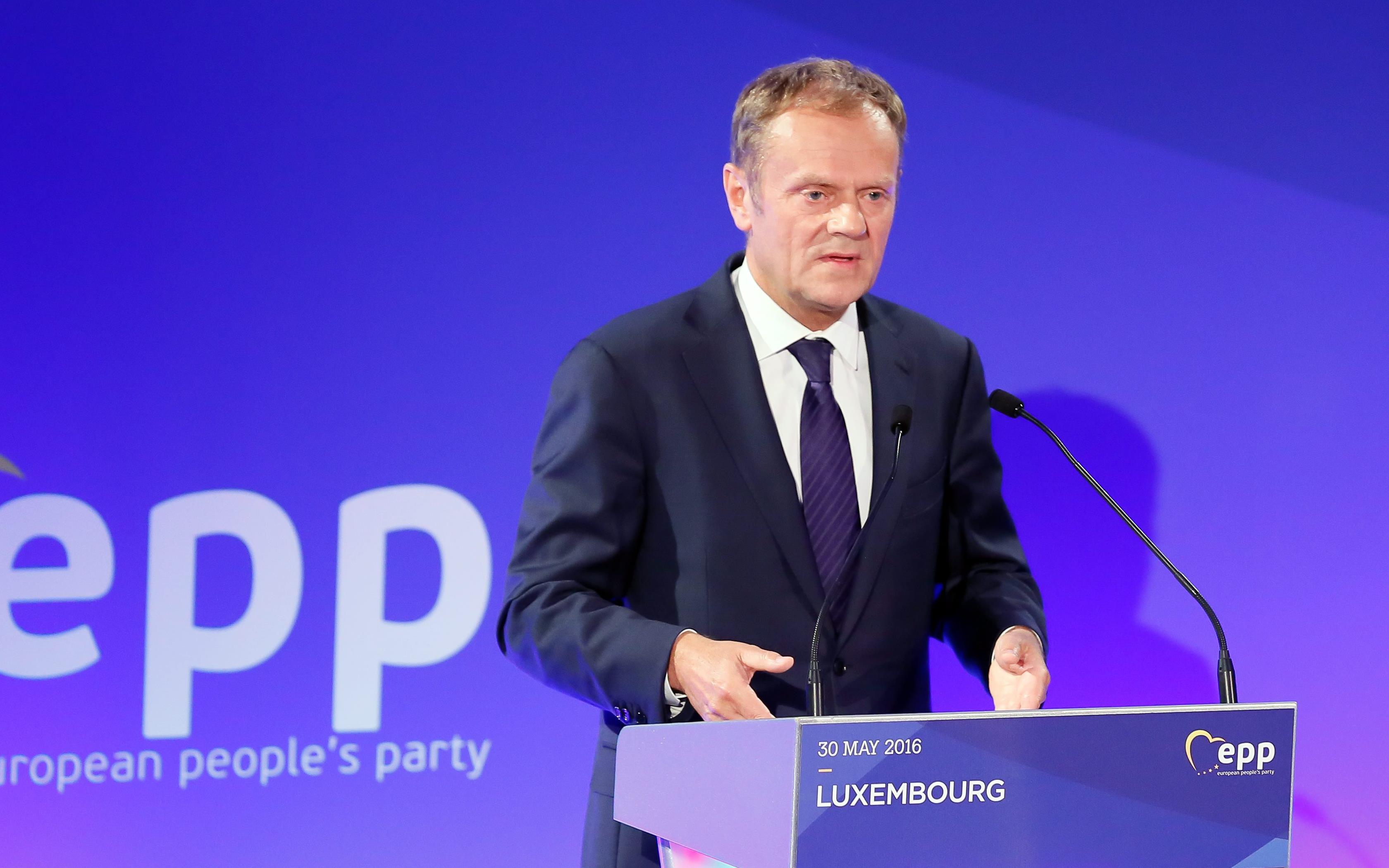 Τουσκ: Με τις ουτοπίες, η ΕΕ πέφτει στα χέρια λαϊκιστών