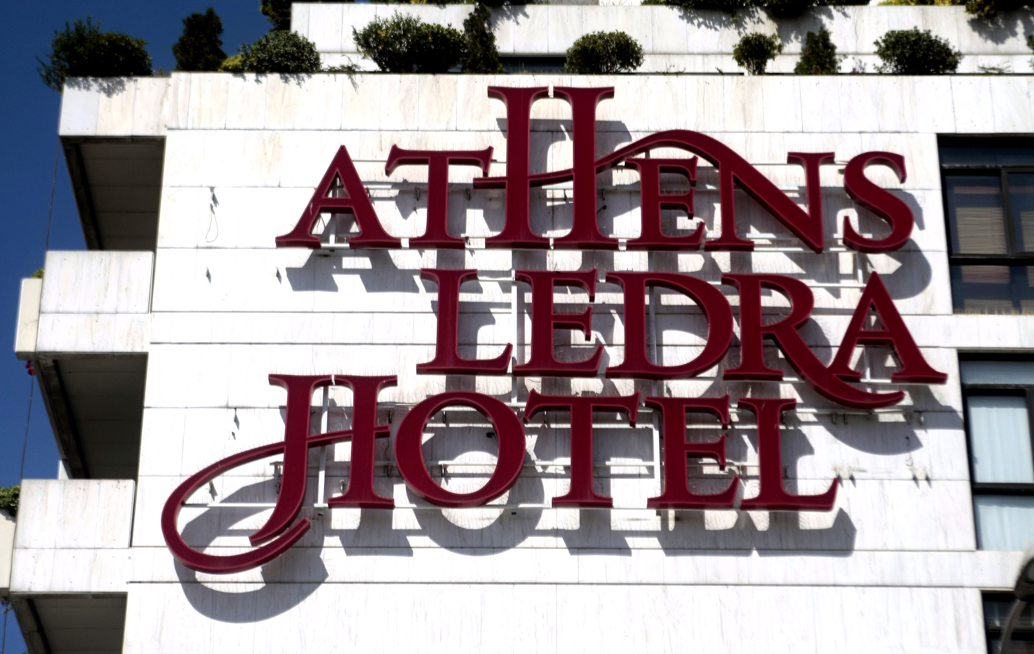 «Λουκέτο» στο ξενοδοχείο Athens Ledra Hotel