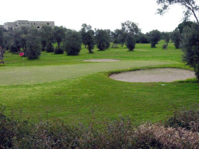 Ρόδος: Προβληματισμένος ο επενδυτής για την εμπλοκή στο Γκολφ Αφάντου