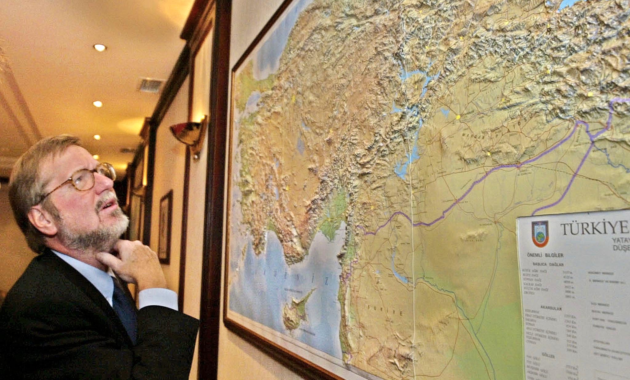 Ένας αιώνας συμφωνία Σάικς-Πικό, που χώρισε με το χάρακα τη Μέση Ανατολή