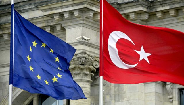 «Ανέφικτη» η άρση της βίζας για την Τουρκία την 1η Ιουλίου, λέει η Αυστρία
