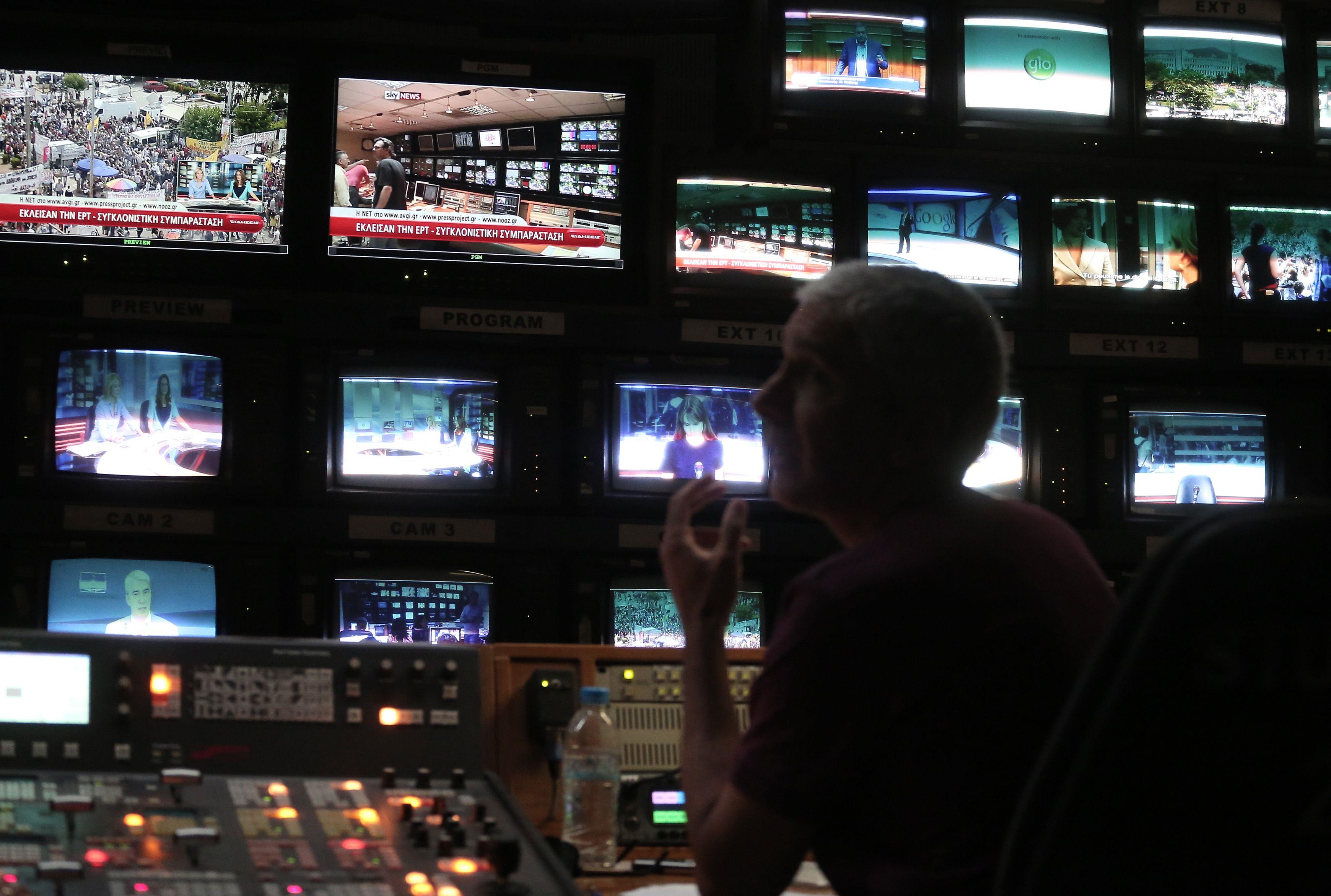 Εξήντα προσφυγές κατά του νόμου για τις τηλεοπτικές άδειες