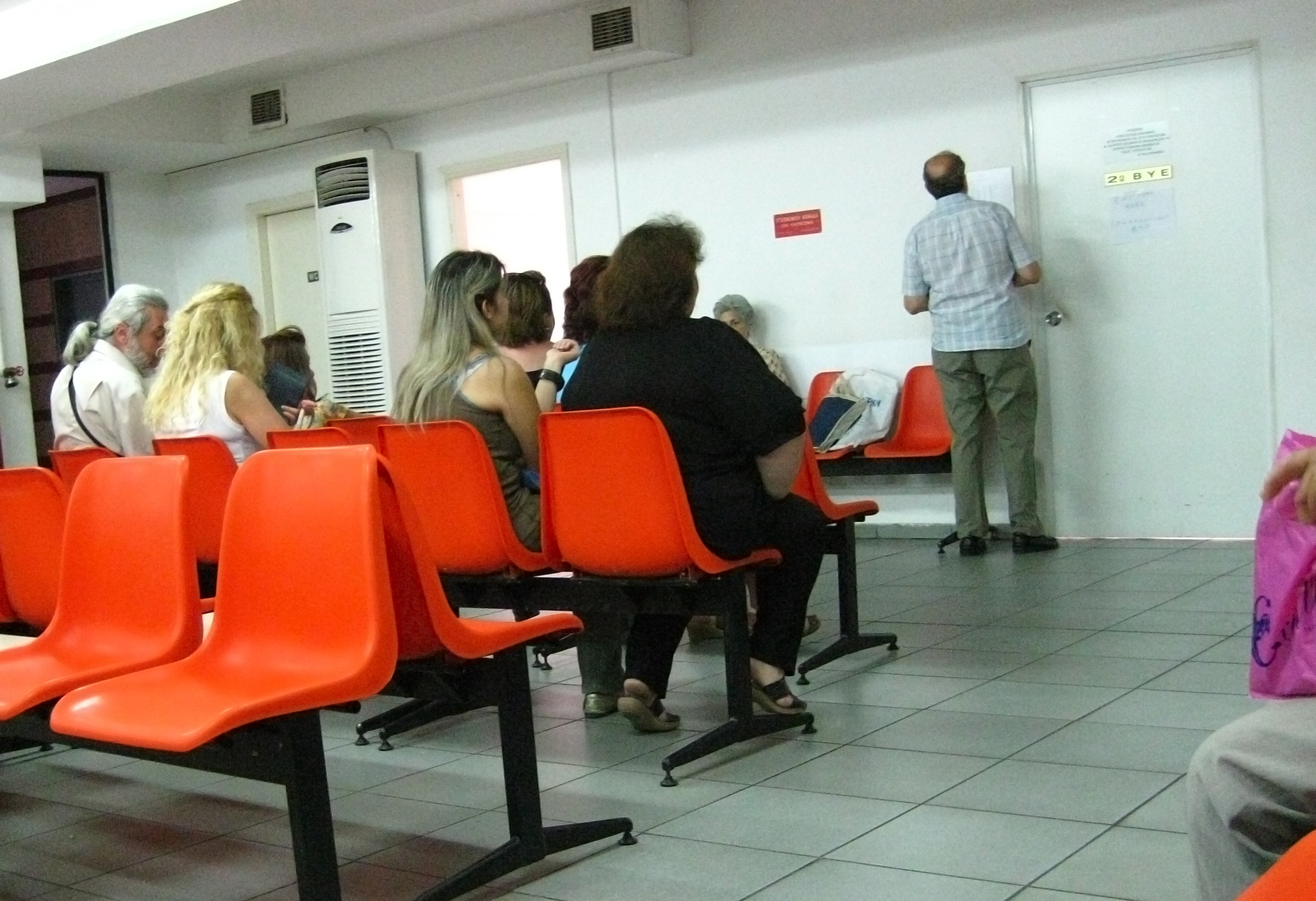 Αυθαιρεσίες στην καταβολή παραβόλου των ΚΕΠΑ καταγγέλλει το Κέντρο Ζωής