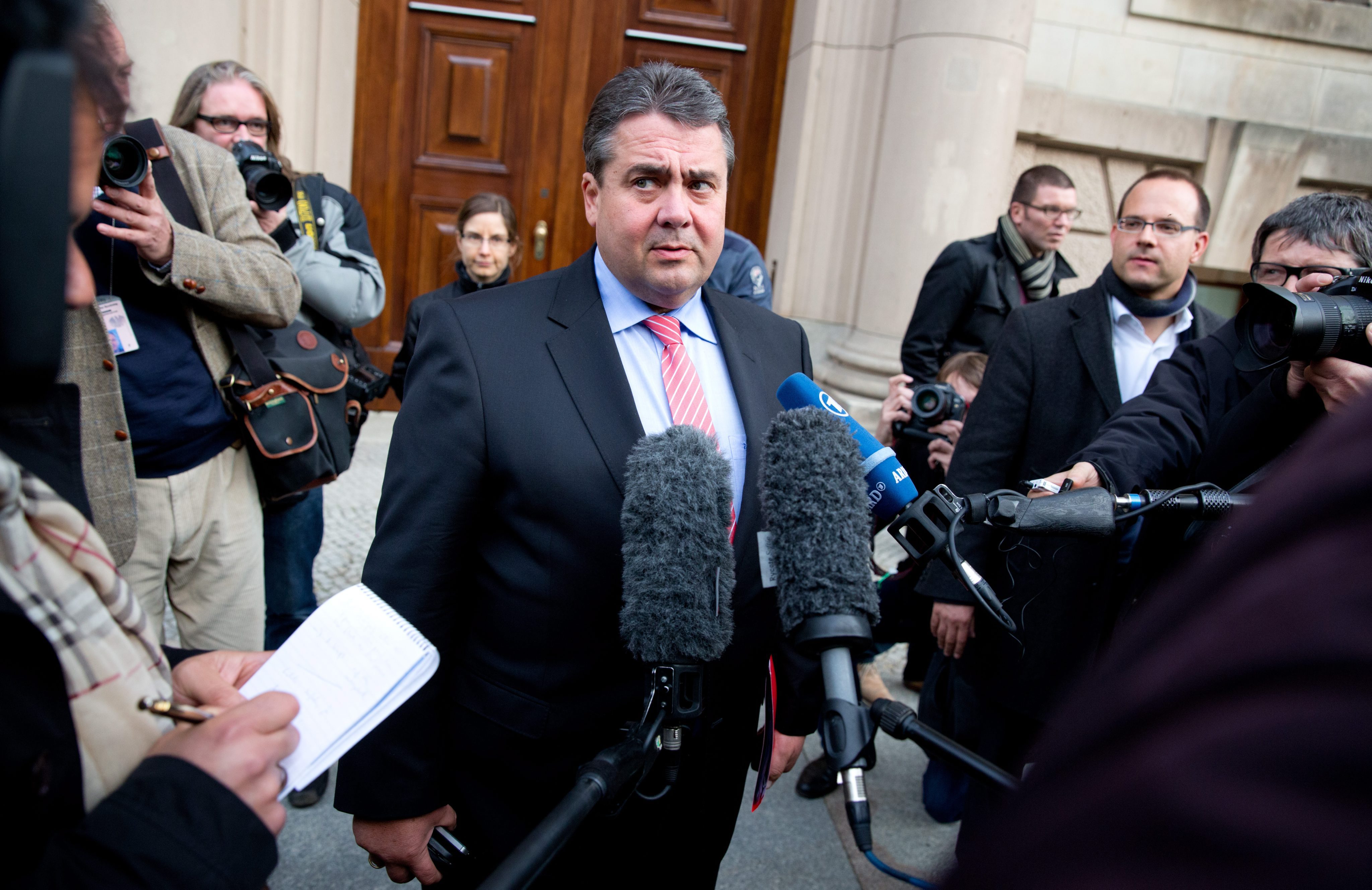 Γκάμπριελ: Το Brexit θα ανοίξει δημόσια συζήτηση για τη λιτότητα στην ΕΕ