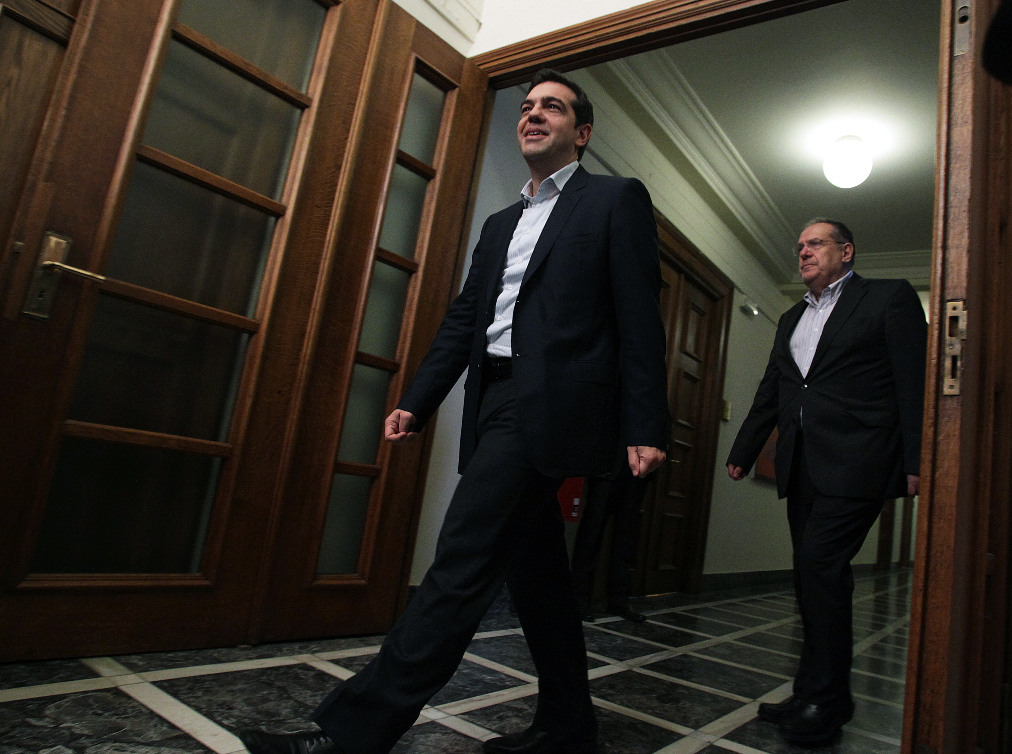 Τσίπρας στο Υπουργικό: Περνάμε στην εποχή της «δίκαιης ανάπτυξης»