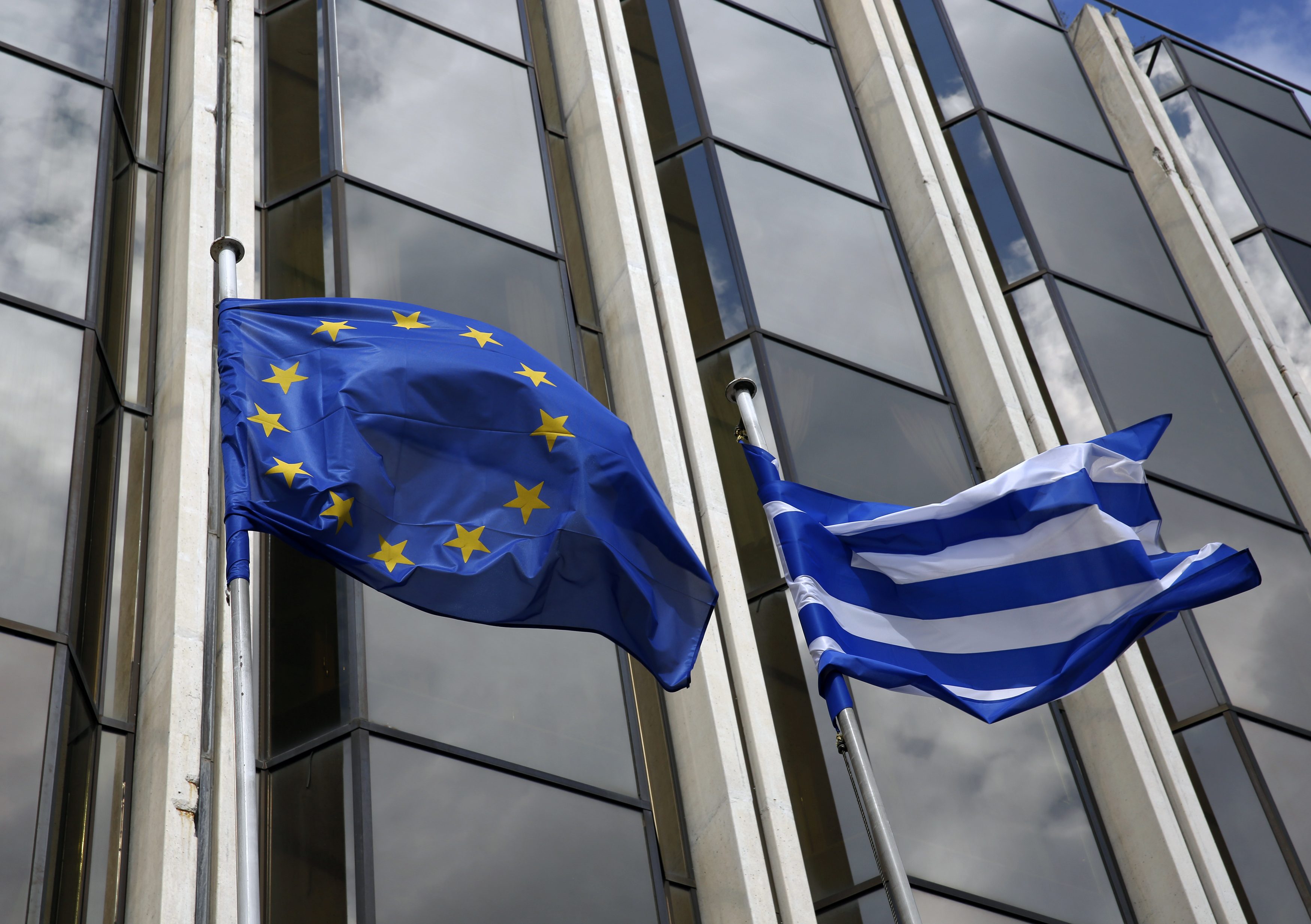 Κομισιόν: Χρειάζονται εξασφαλίσεις οι εμπειρογνώμονες της ΕΕ στην Ελλάδα