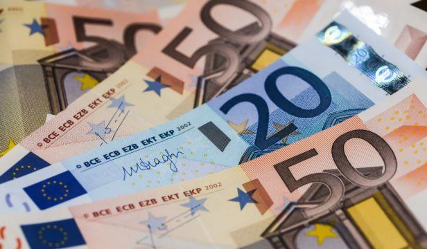 Ποσό 2,950 δισ. ευρώ άντλησε το Δημόσιο από δύο δημοπρασίες