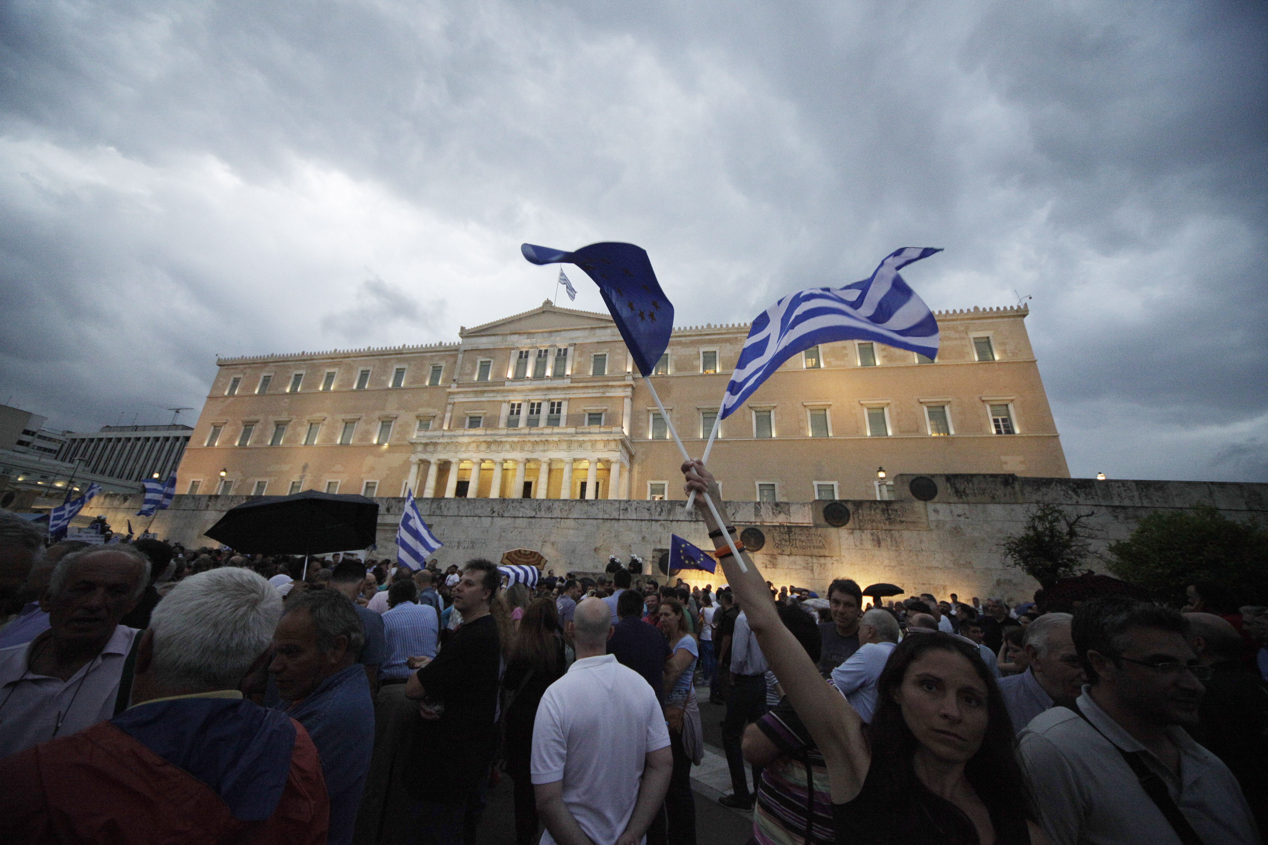 Τι απαντούν οι διοργανωτές του συλλαλητηρίου «παραιτηθείτε»
