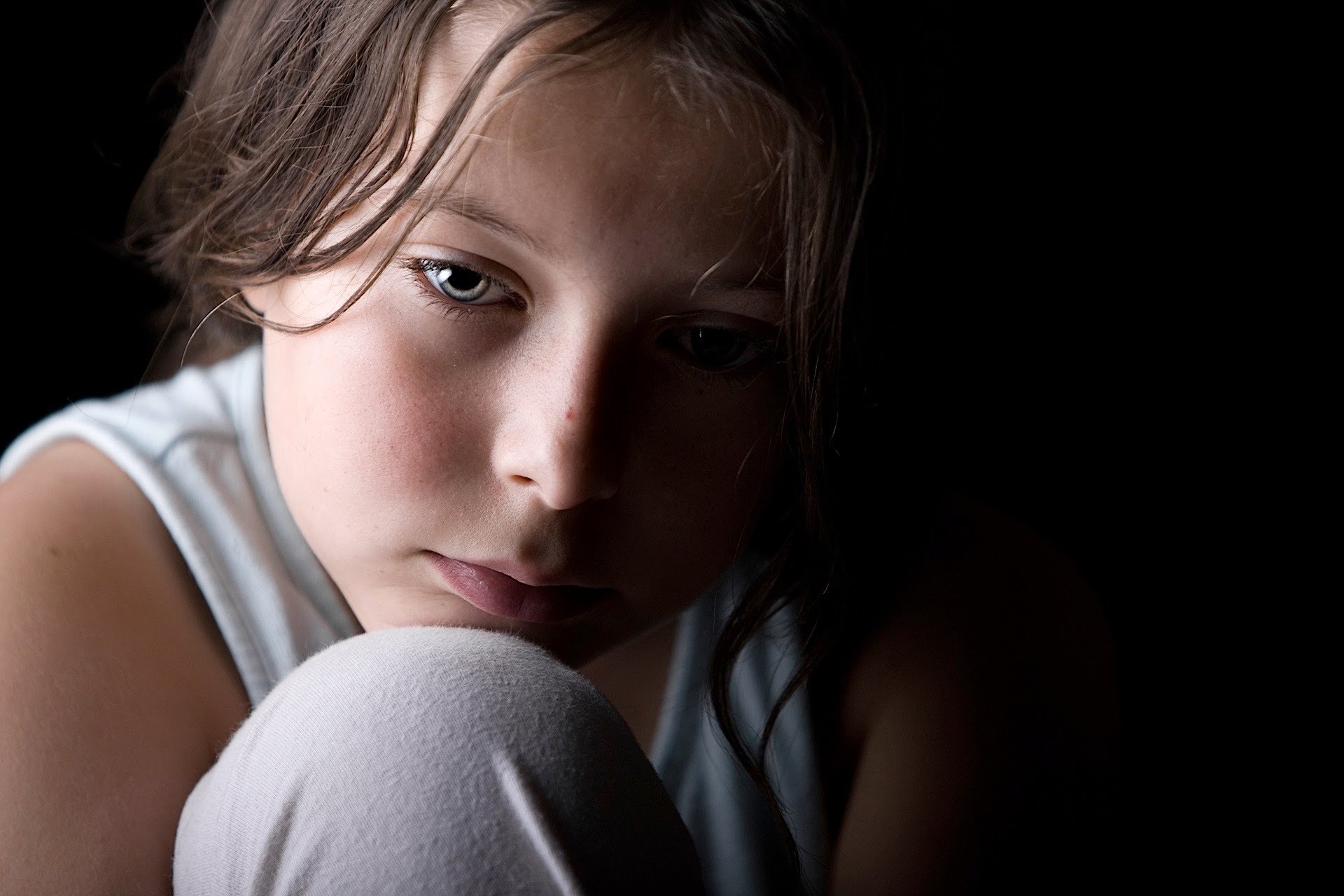 Αναποτελεσματικά και μη ασφαλή τα αντικαταθλιπτικά σε παιδιά και εφήβους