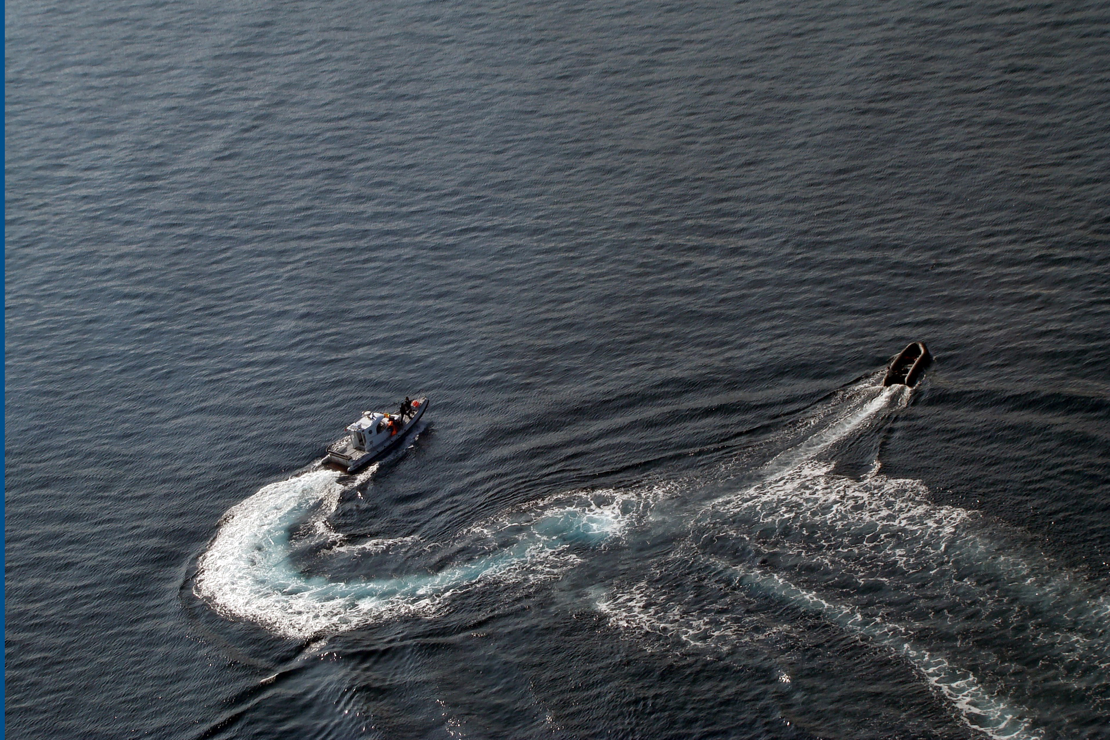 Σκάφος με πρόσφυγες εντοπίστηκε στις Κυκλάδες