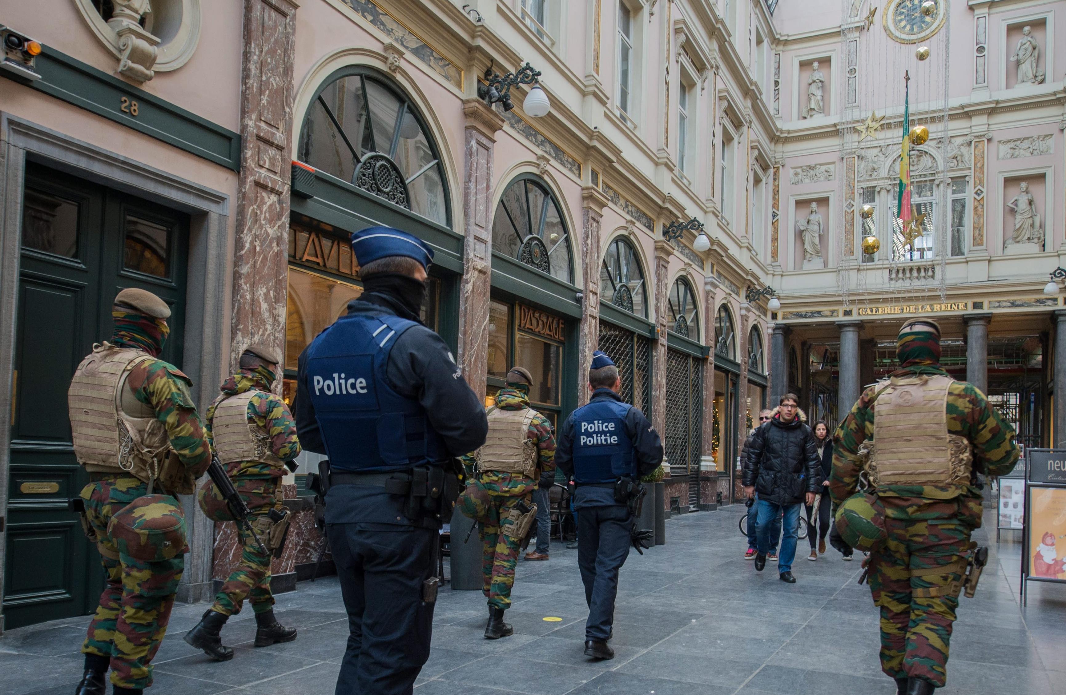Τζιχαντιστές από τη Συρία «ετοιμάζουν χτυπήματα σε Βέλγιο και Γαλλία»