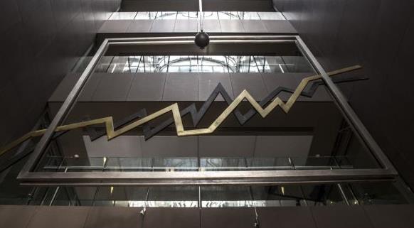 Ισχυρές πιέσεις στο Χρηματιστήριο τη Δευτέρα