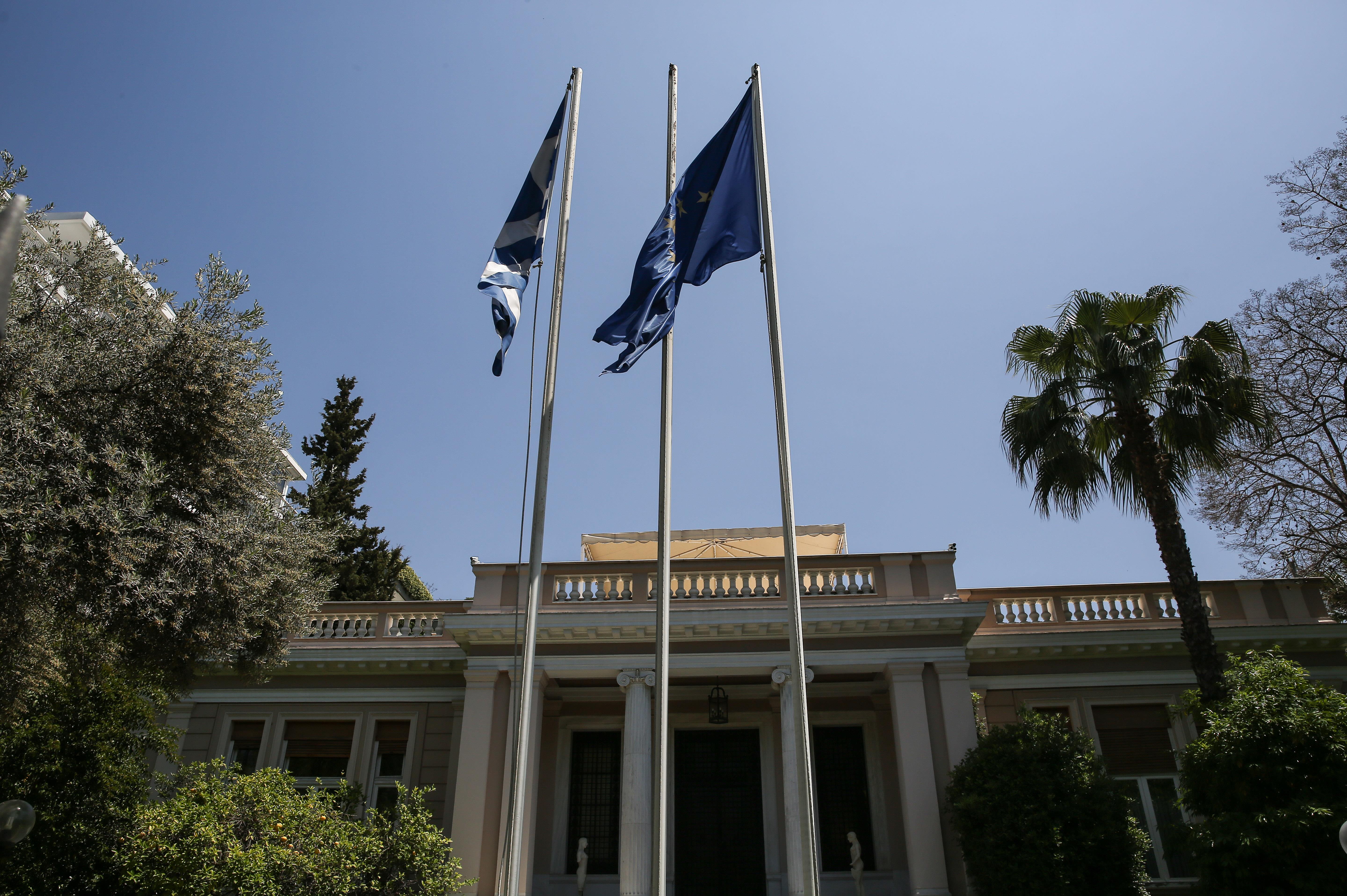 Μαξίμου: «Οι 34 επιτυχίες της διαπραγμάτευσης με τους θεσμούς»