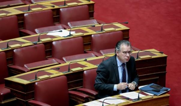 Παρέμβαση Τσίπρα για απομάκρυνση του Φίλη ζητά η ΝΔ