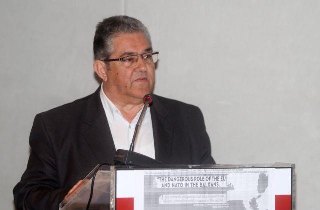 Επίθεση κατά Τσίπρα από τα κόμματα της αντιπολίτευσης για τα εργασιακά