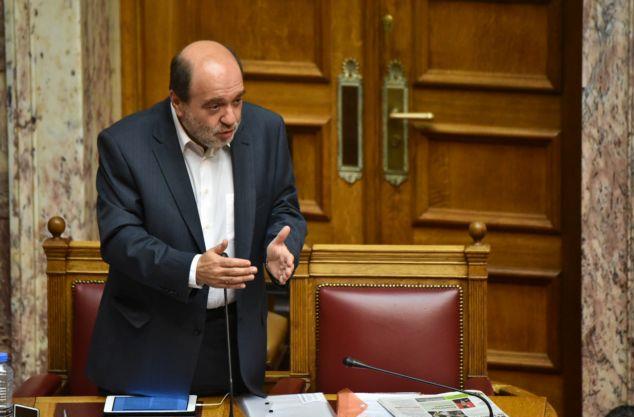 Αλεξιάδης: Πρώτα οι μεγαλοοφειλέτες, αλλά δεν ξεχνάμε τα μικρότερα χρέη