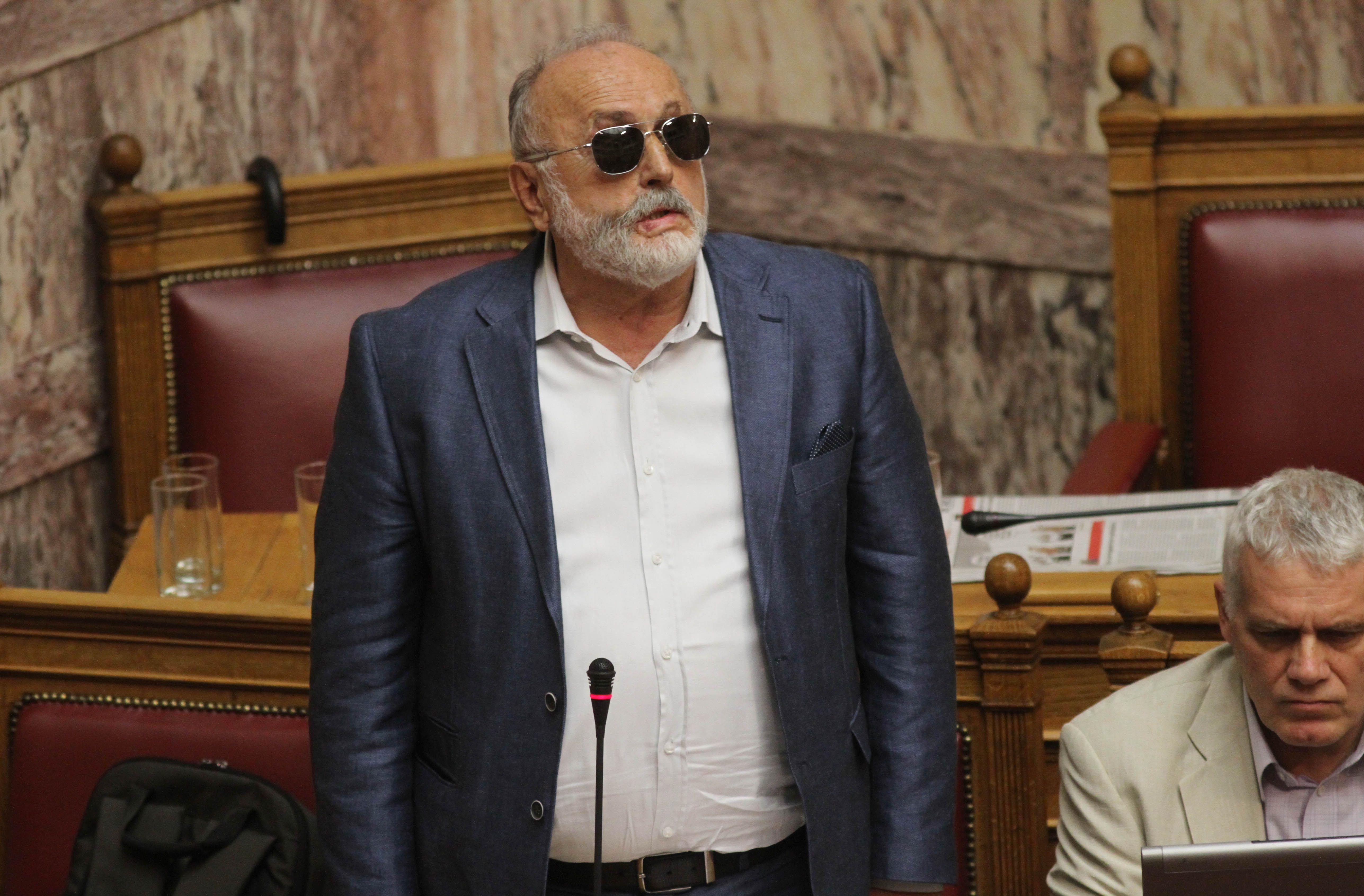 Κυβέρνηση: 24 Ιουλίου η πρόταση για τη συνταγματική αναθεώρηση