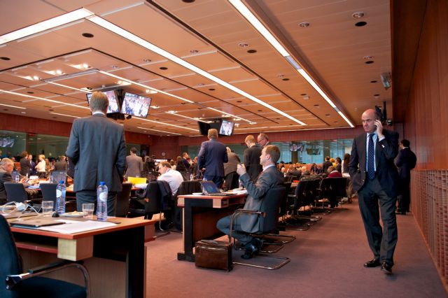 Κυβέρνηση: Την Πέμπτη η τυπική επιβεβαίωση για τα προαπαιτούμενα