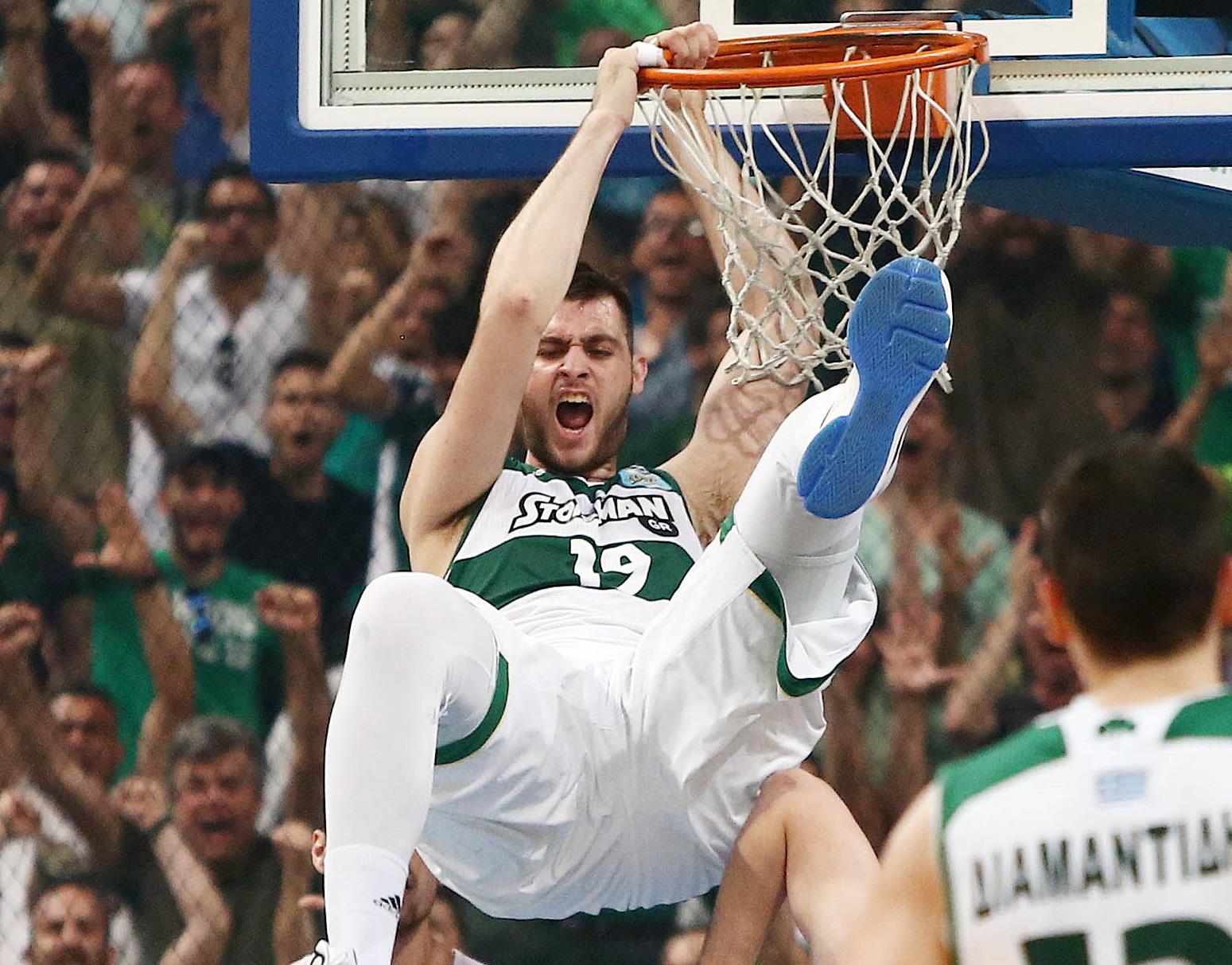 Προπονήσεις με τους Σανς για Παπαγιάννη και συμμετοχή στα ντραφτ