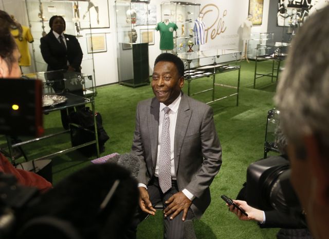 Ο Πελέ διέθεσε χιλιάδες δικά του αντικείμενα σε δημοπρασία για φιλανθρωπίες