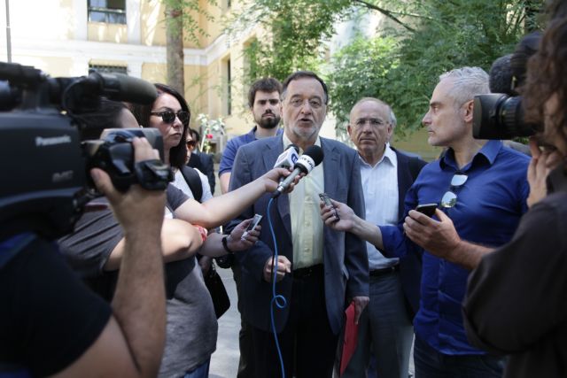 Μήνυση της Λαϊκής Ενότητας κατά της τρίτης ανακεφαλαιοποίησης τραπεζών