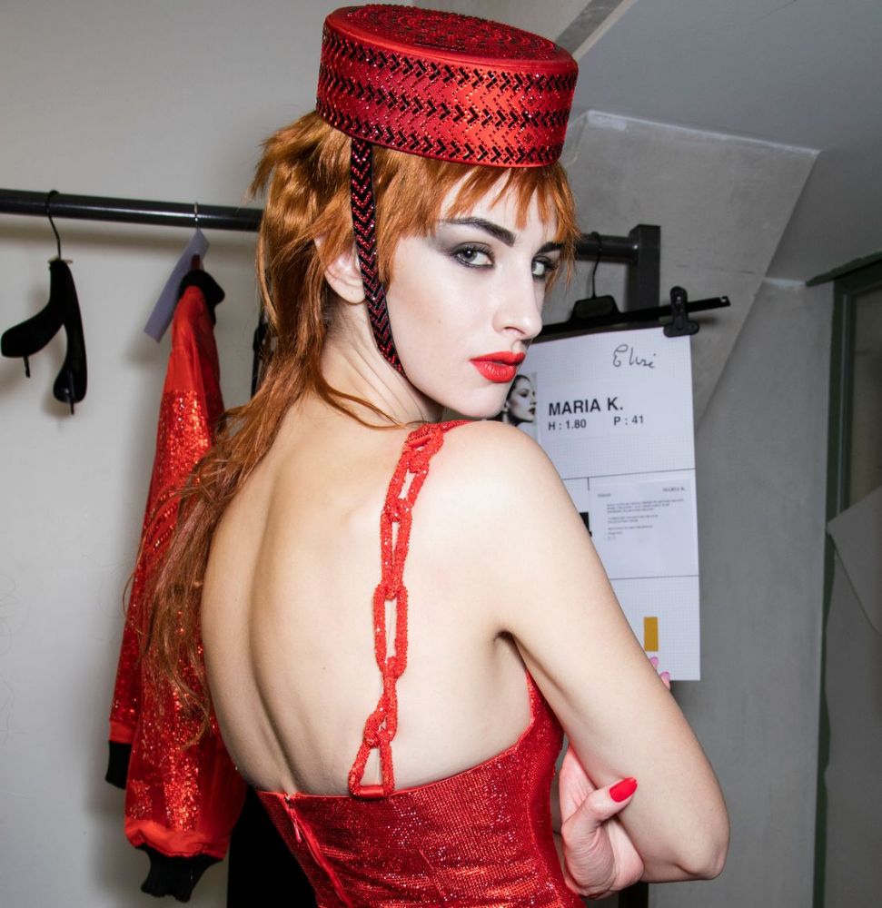 Λες αλήθεια ότι είσαι πιστή;