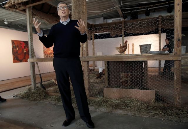 Ο Μπιλ Γκέιτς δωρίζει 100.000 κοτόπουλα σε φτωχές χώρες