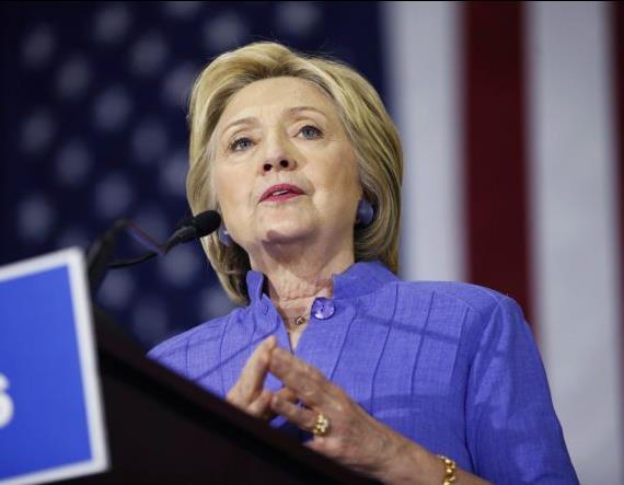 Κλίντον: Να διπλασιάσουμε τις προσπάθειες κατά απειλών εναντίον της χώρας