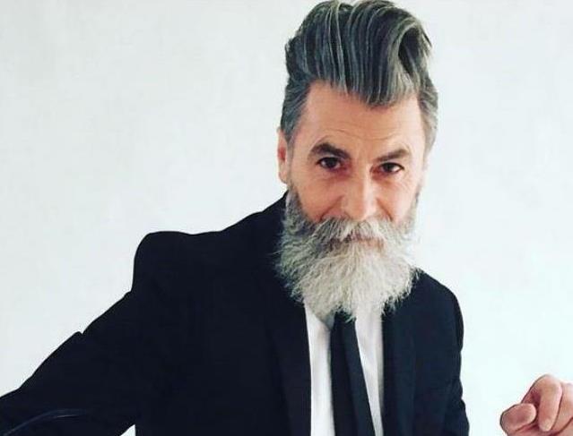 Ο Παριζιάνος που έγινε μοντέλο στα 60 του