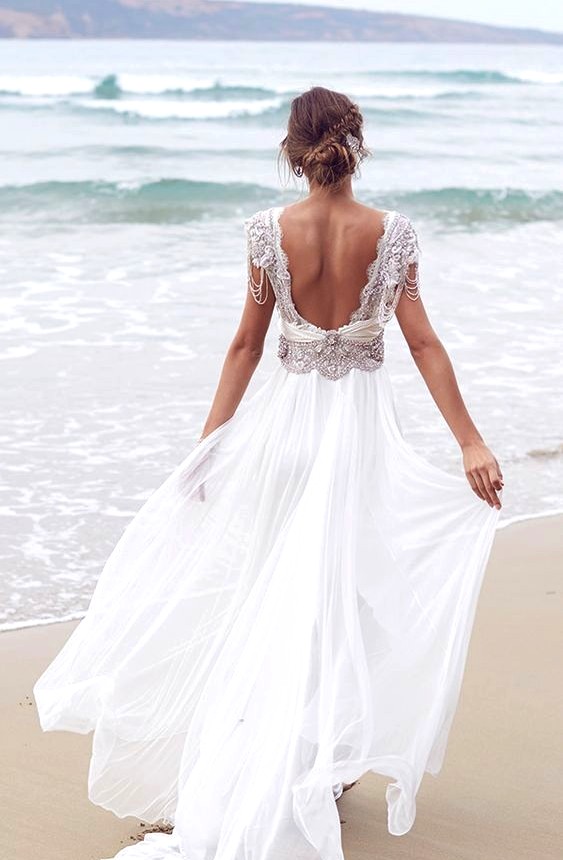 Πάρτι δίπλα στο κύμα