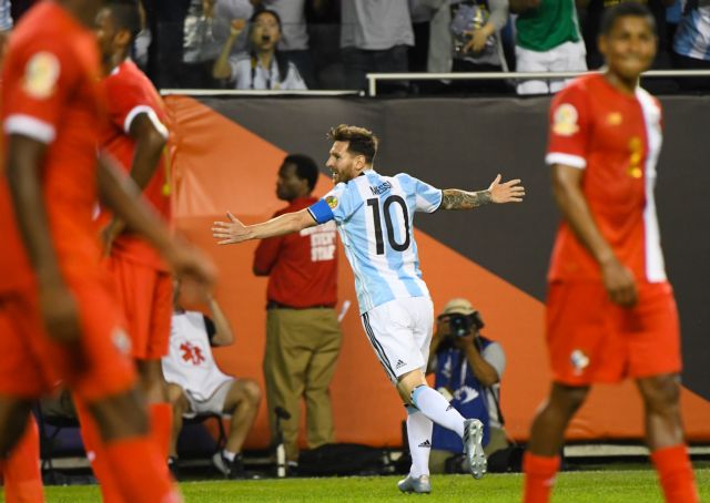 Πρόκριση με «πεντάρα» η Αργεντινή, νίκη θρίλερ η Χιλή