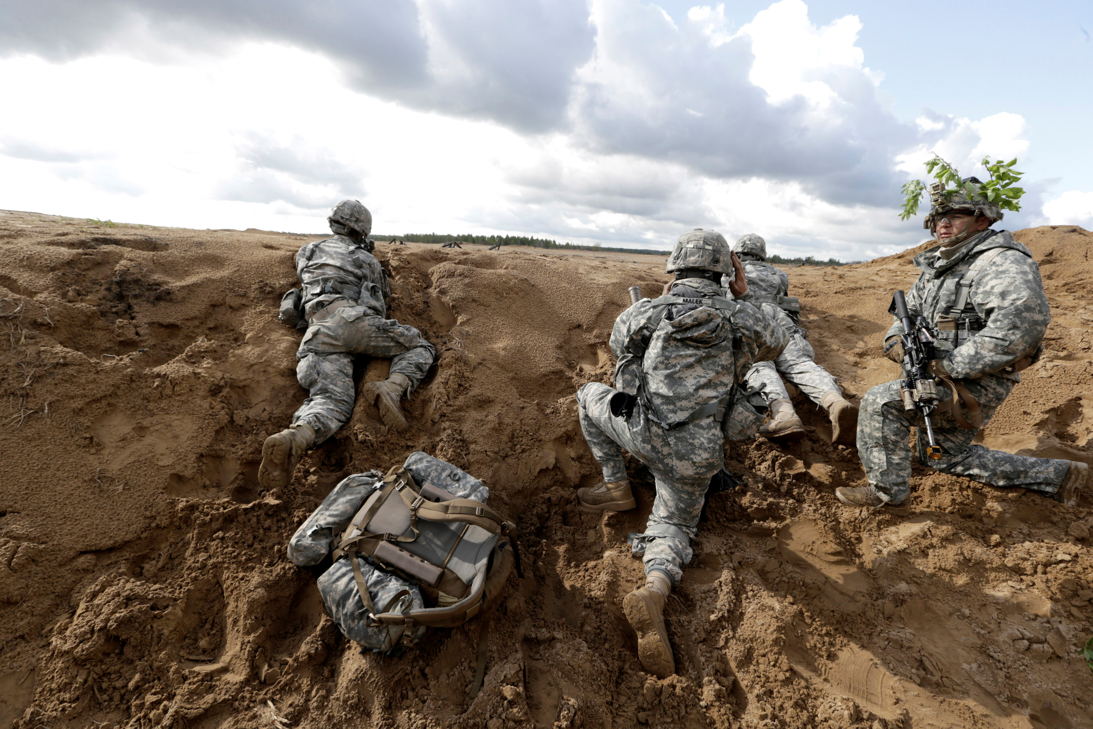 ΗΠΑ: Τransgender άτομα θα υπηρετούν ανοιχτά στον στρατό