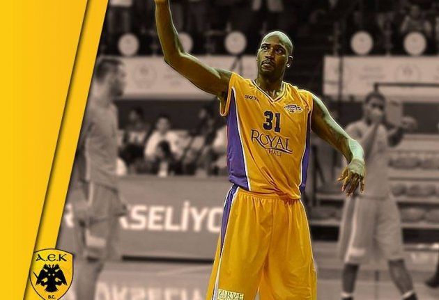 Ανακοίνωσε την απόκτηση του Ουίλιαμς η ΑΕΚ