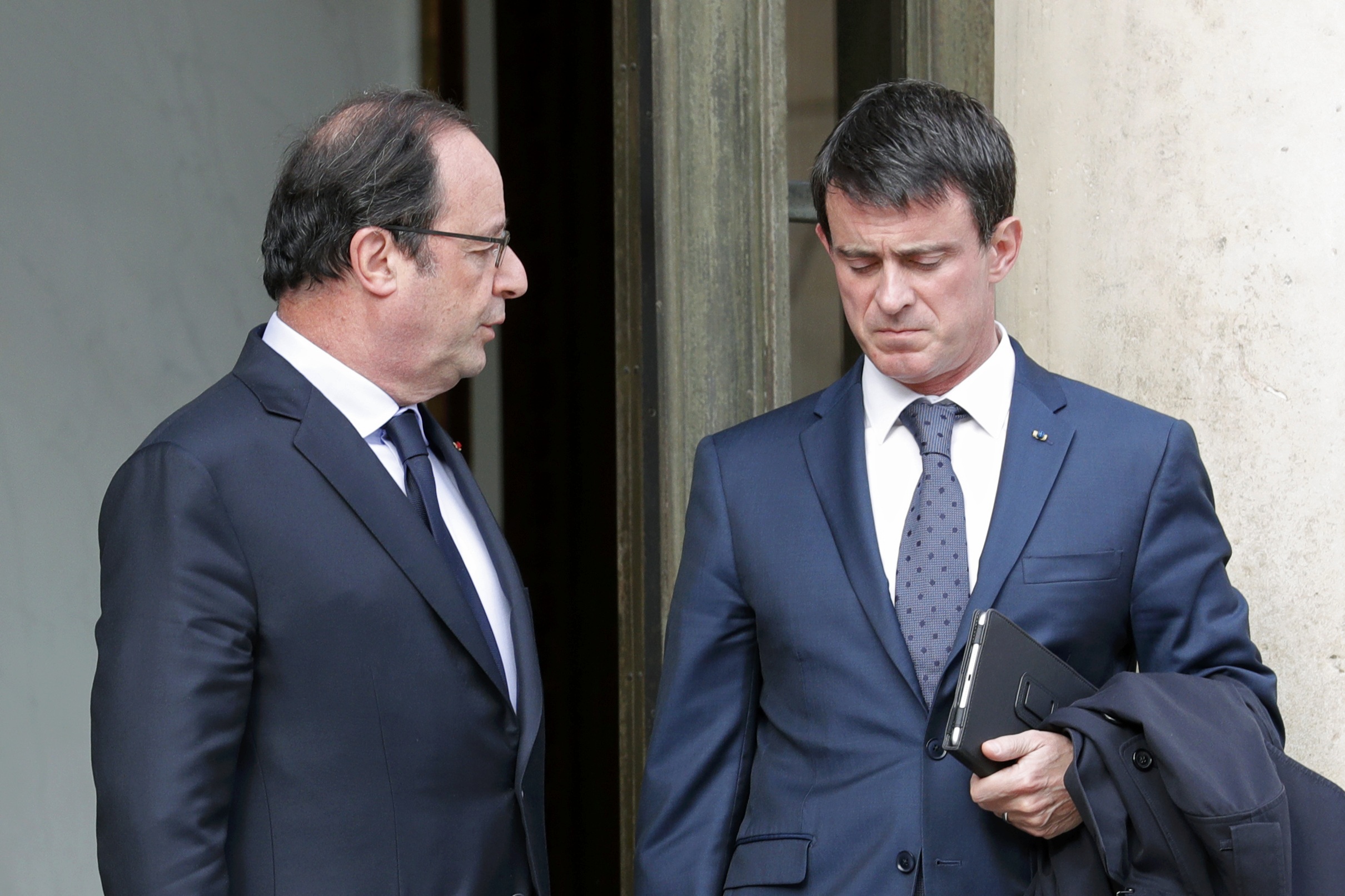 Ολάντ μετά την επίθεση με μαχαίρι: Κοινή δράση στη μάχη κατά της τρομοκρατίας