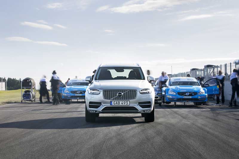 Volvo XC90 T8 Twin Engine Polestar 2017: Plug-in υβριδικό υπερόπλο