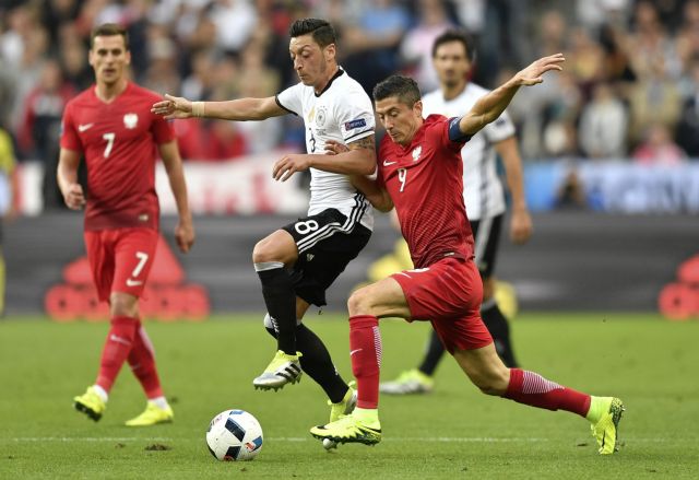 Βολεύτηκαν στο «Χ» Γερμανία και Πολωνία, ιστορική πρώτη νίκη για τη Βόρεια Ιρλανδία