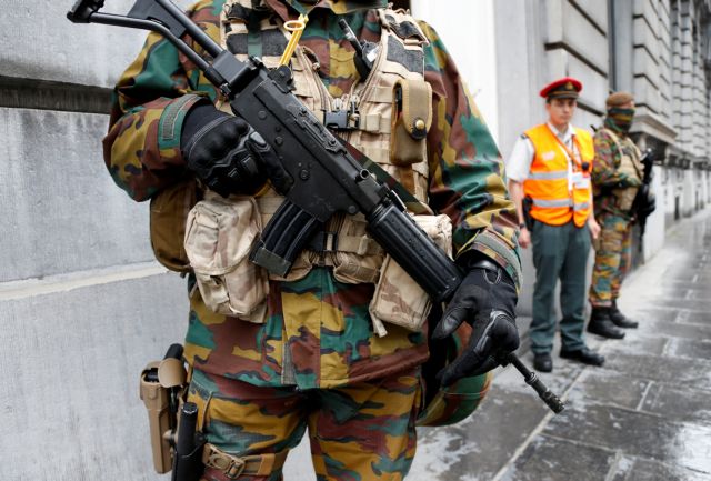 Κατηγορίες για τρομοκρατία απαγγέλθηκαν κατά τριών Βέλγων