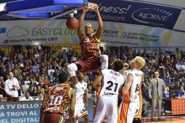 Μετά τον Βασιλειάδη, στην ΑΕΚ… αυτοανακοινώθηκε ο Όουενς