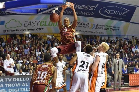 Η ΑΕΚ ανακοίνωσε την απόκτηση του Τζος Όουενς