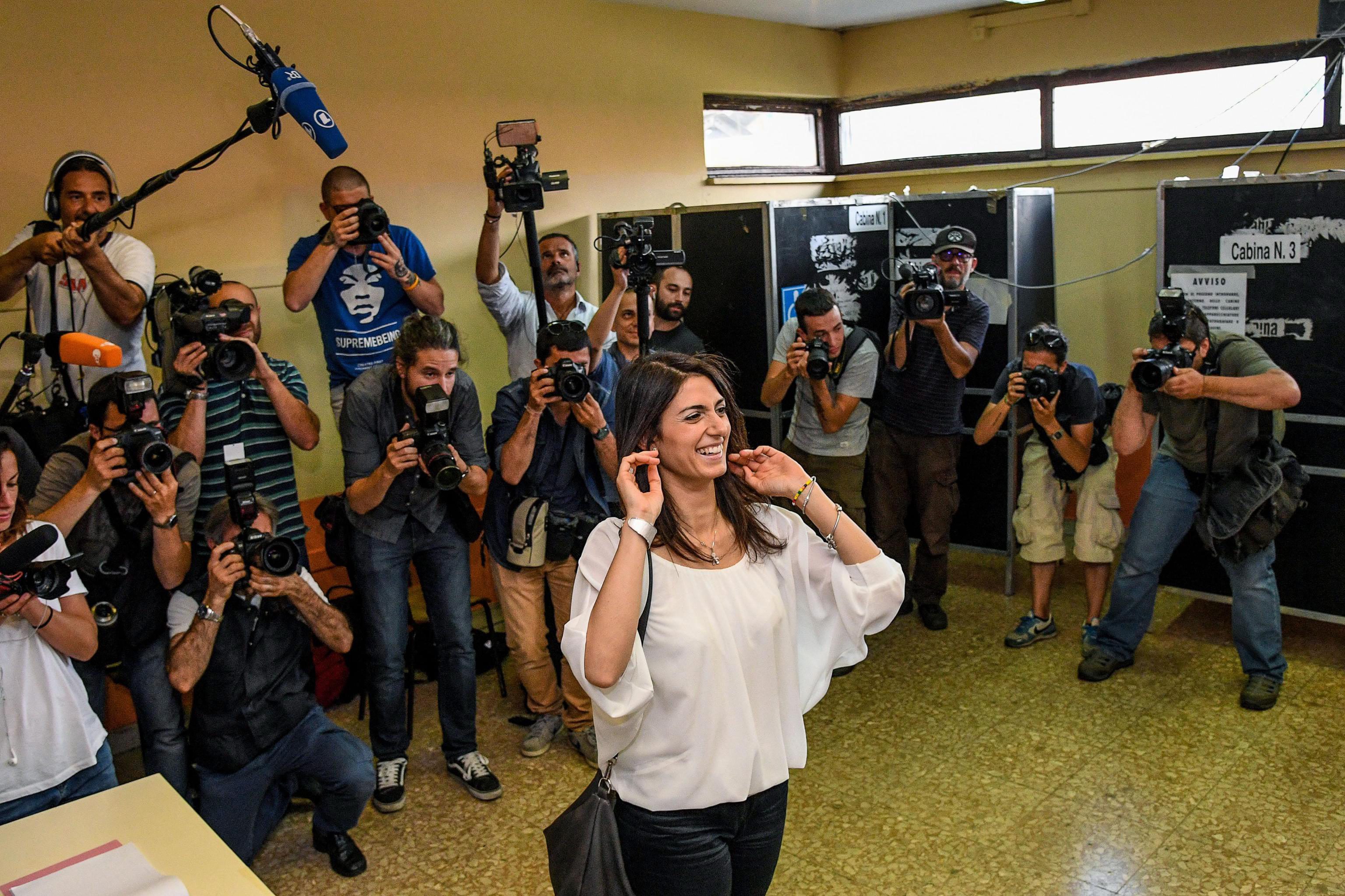 Την πρώτη ('πεντάστερη') γυναίκα δήμαρχο αναμένεται να εκλέξει η Ρώμη
