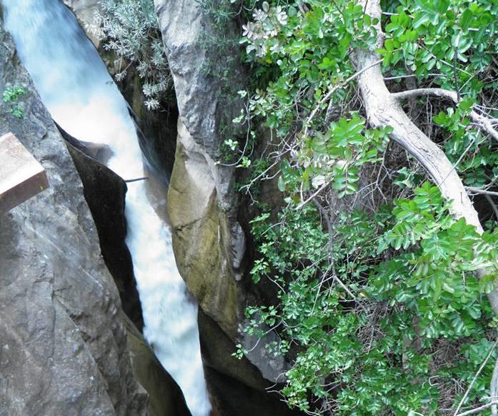 Νεκρός εντοπίστηκε ο εννιάχρονος στο φαράγγι του Βουραϊκού