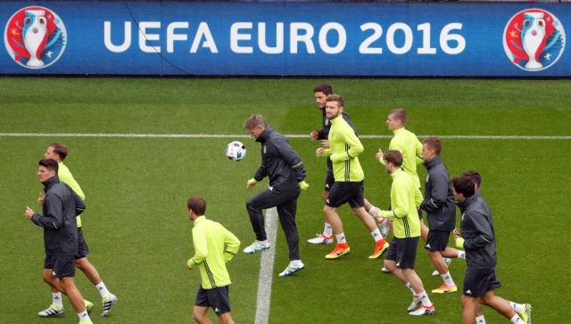 Τρεις ομάδες για τις πρώτες δυο θέσεις στον Γ΄όμιλο