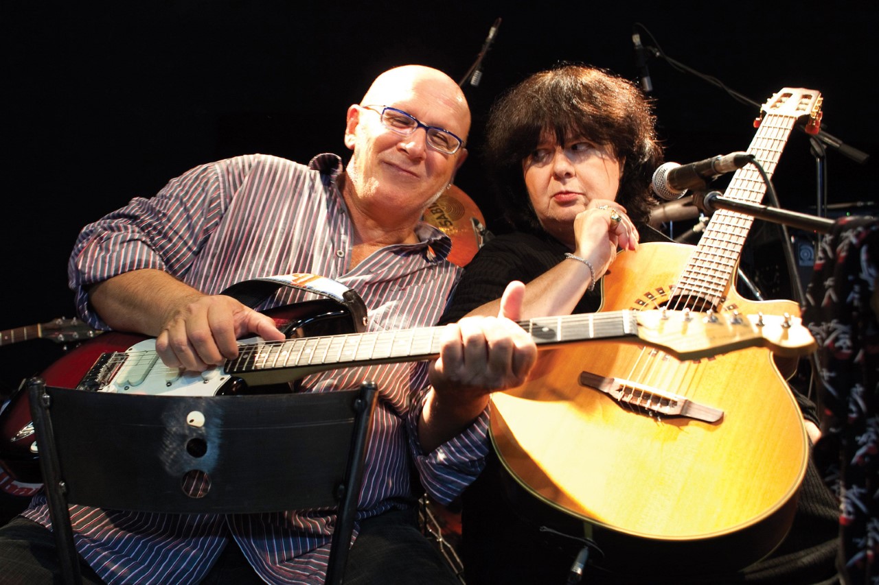 Αρλέτα και Λάκης Παπαδόπουλος στον Κήπο του Μεγάρου – Προσκλήσεις