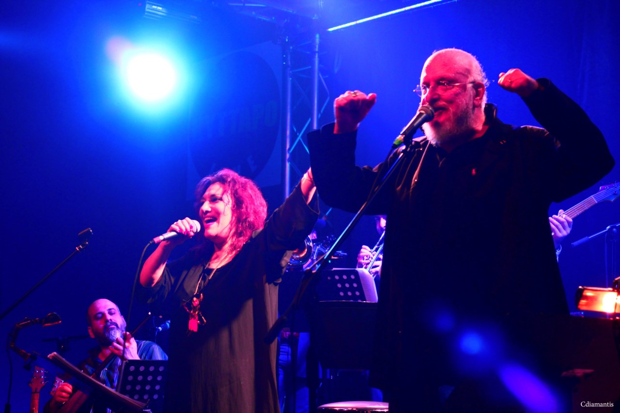 Η «Ωδή στον Γεώργιο Καραϊσκάκη» του Σαββόπουλου σε live εκτέλεση με τη Βιτάλη