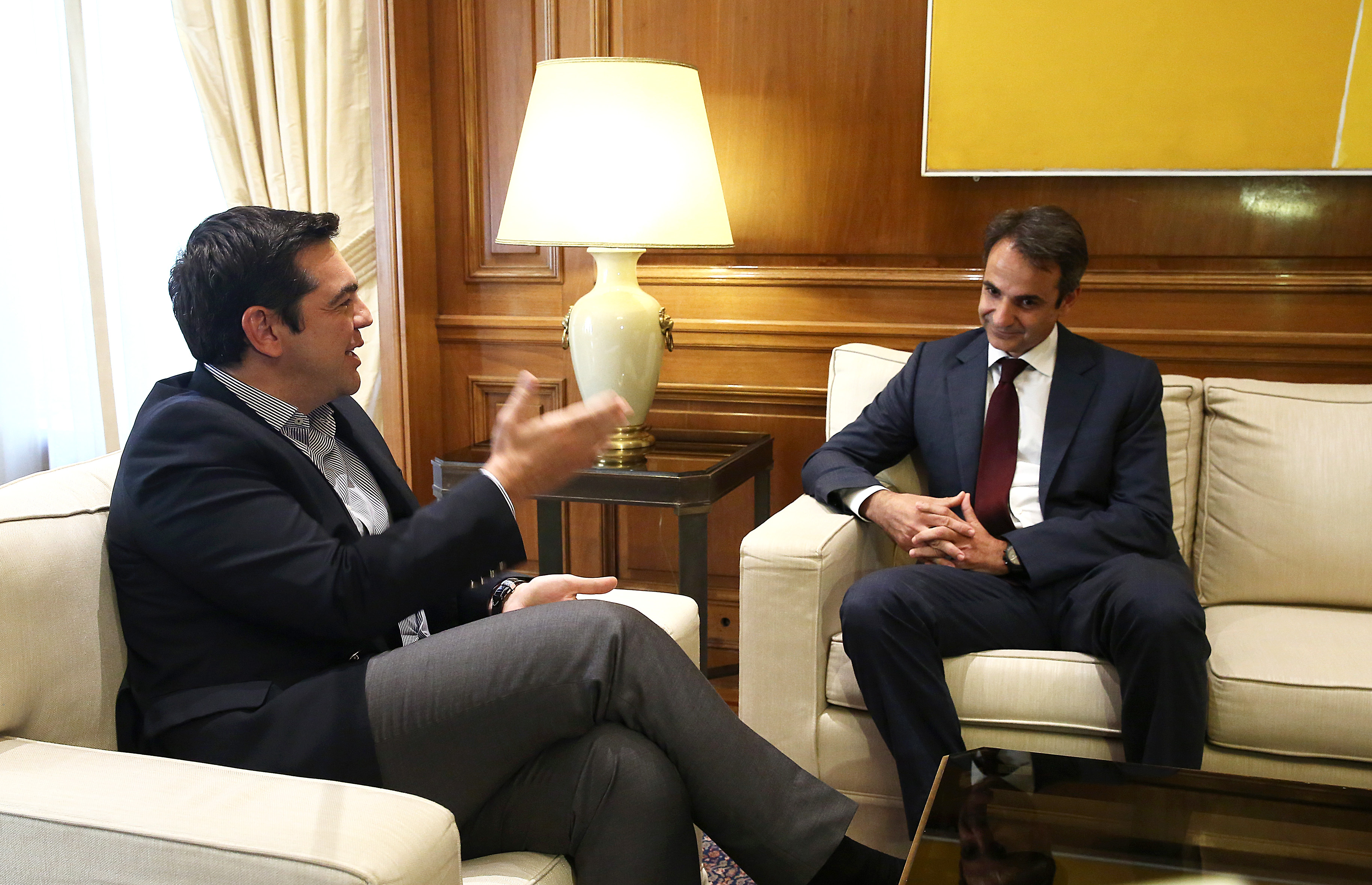 Μητσοτάκης: Δεν συζητάμε αλλαγή εκλογικού νόμου