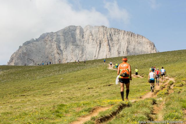 Θεοδωρακάκος και Kremer πρώτοι στον 13ο Olympus Marathon