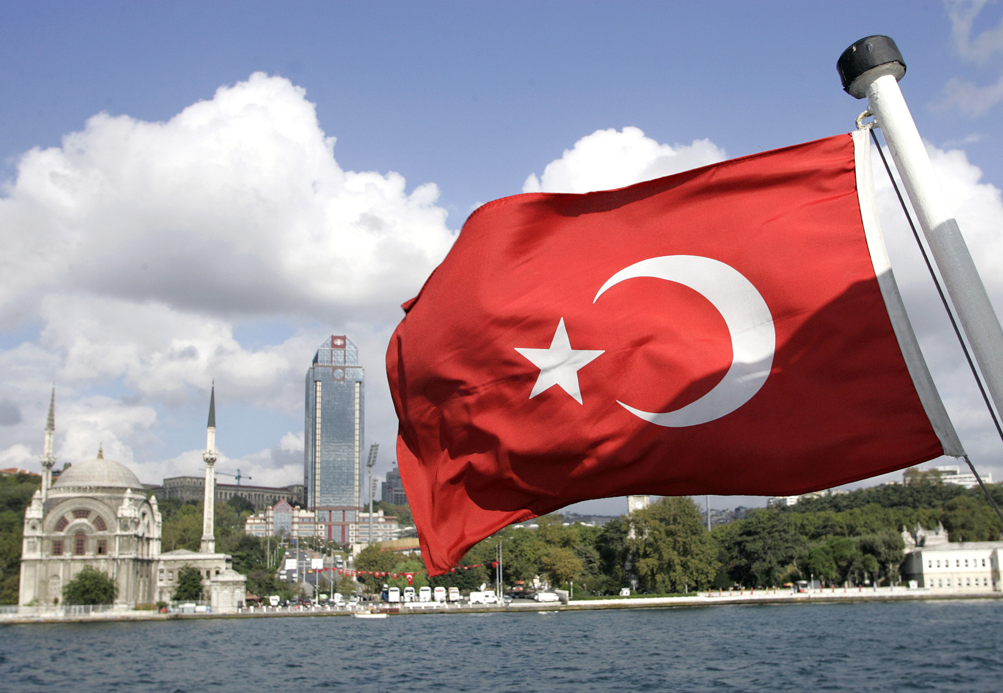 Μείωση 40% του τουρισμού στην Τουρκία τον Ιούνιο