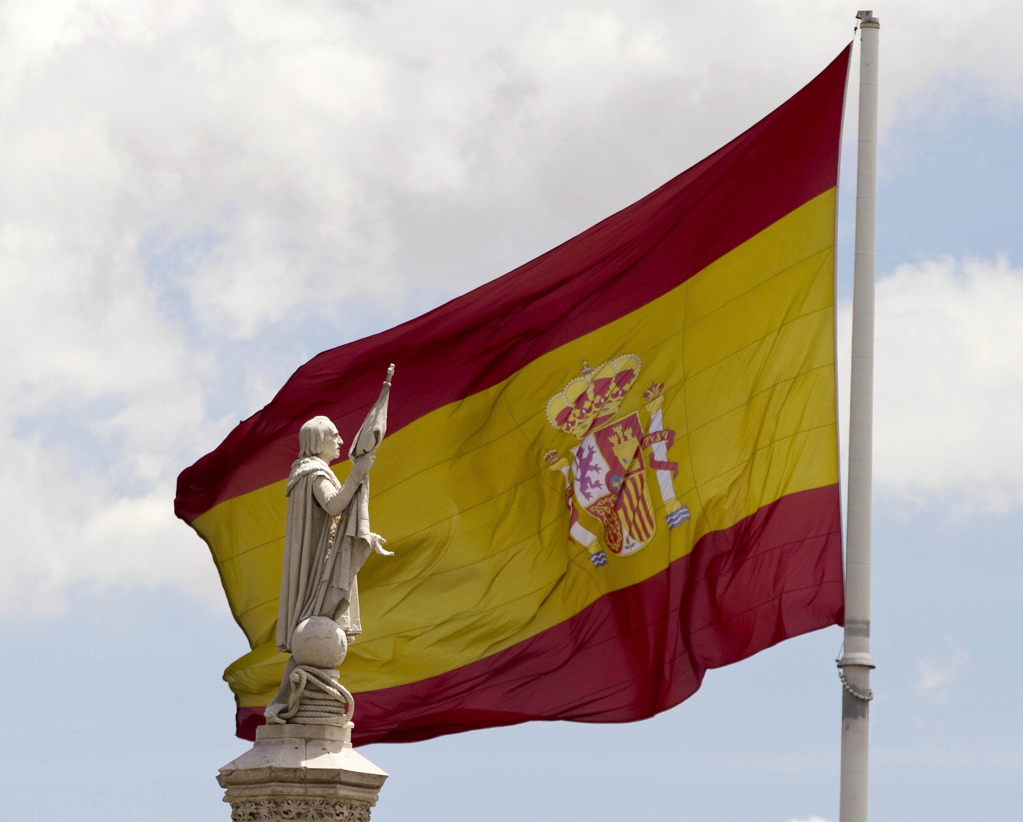 Aύξηση εταιρικής φορολογίας για να αποφύγει τις κυρώσεις προτείνει η Μαδρίτη