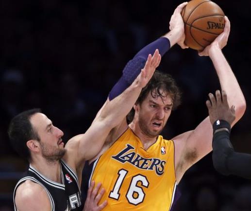 Οι Σπερς ανακοίνωσαν Γκασόλ και ο Τζινόμπιλι ότι μένει