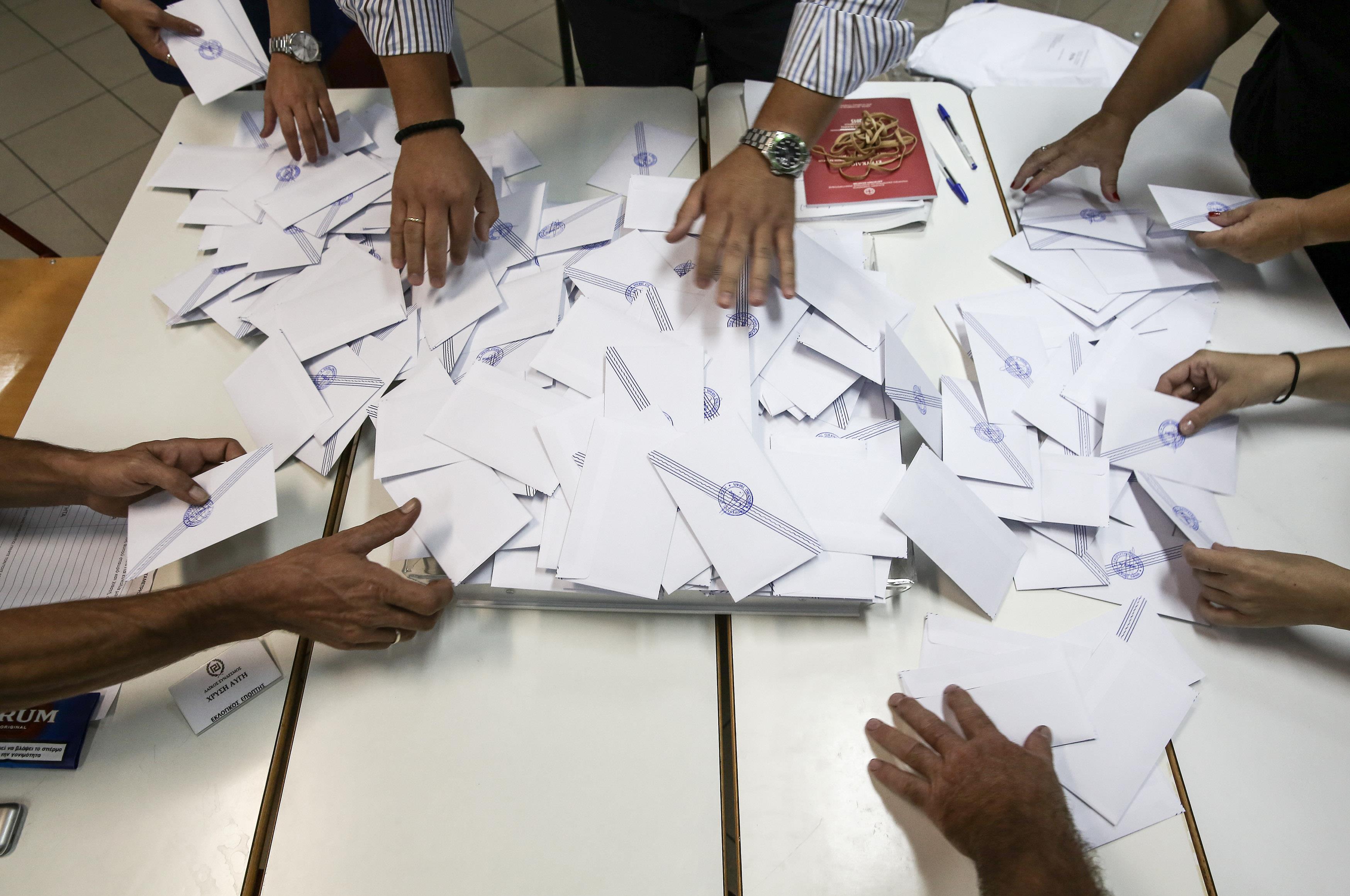 Αναζητώντας τους 200 για τον εκλογικό νόμο
